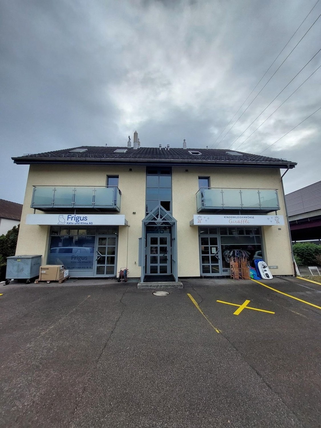 60m² commercial, photo 1 sur 5