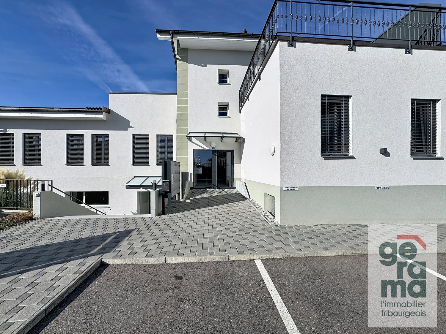 261m² Laden