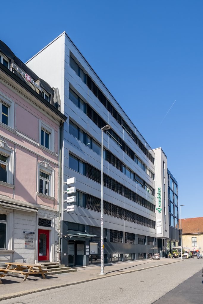 58m² office