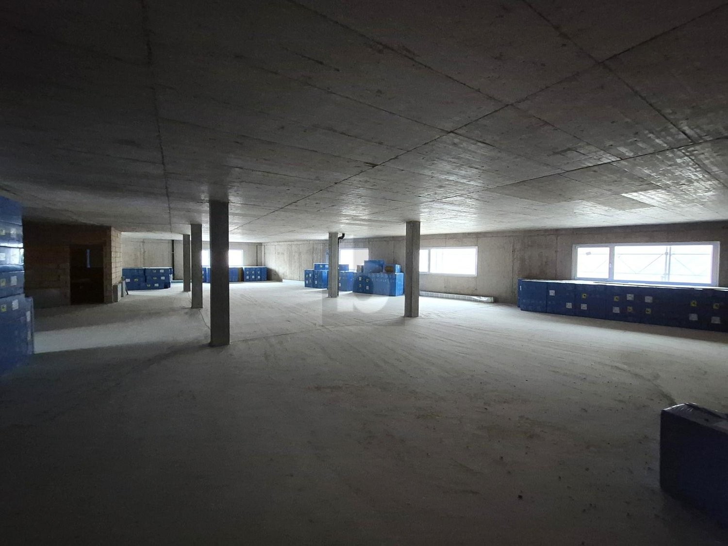 456m² industrial object