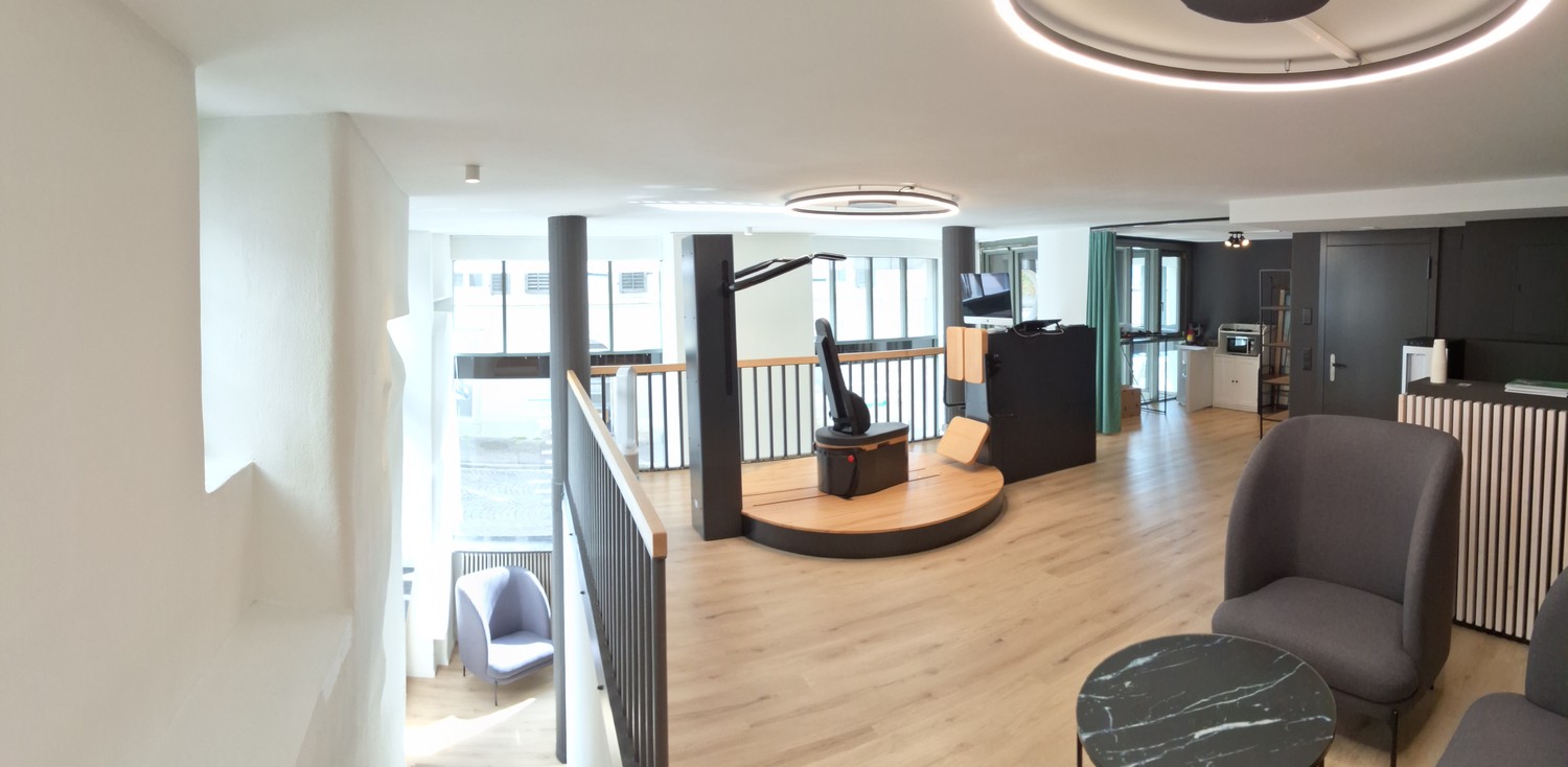 108m² commercial