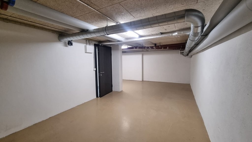 Deposito di 26m², foto 3 di 3