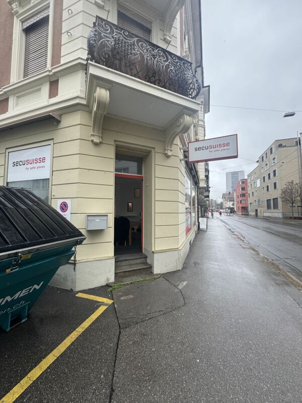 105m² Laden