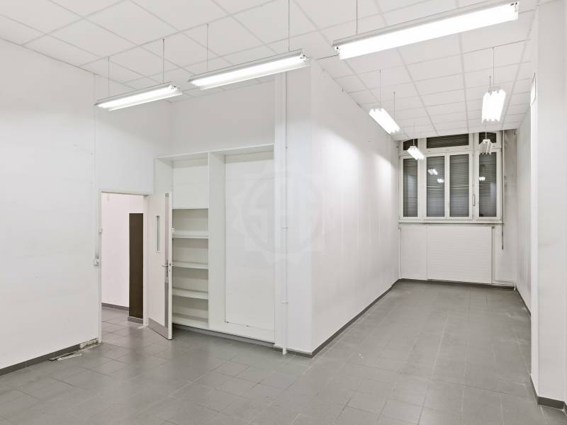 138m² Ladenfläche, Foto 8 von 9