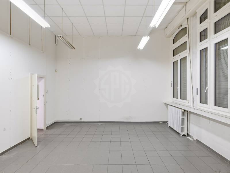 138m² Ladenfläche, Foto 7 von 9
