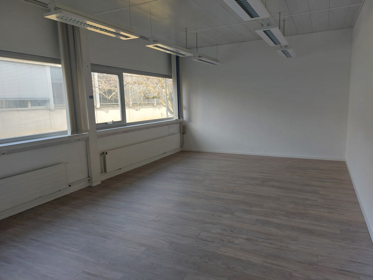1000m² Atelier