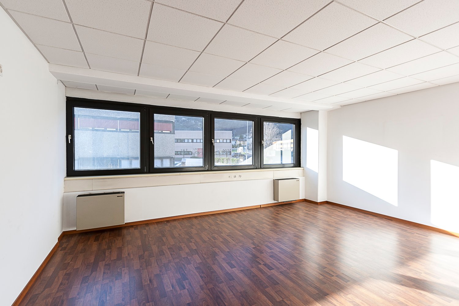 263m² Büro