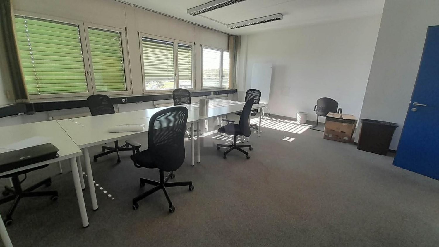 36m² Büro, Foto 1 von 4