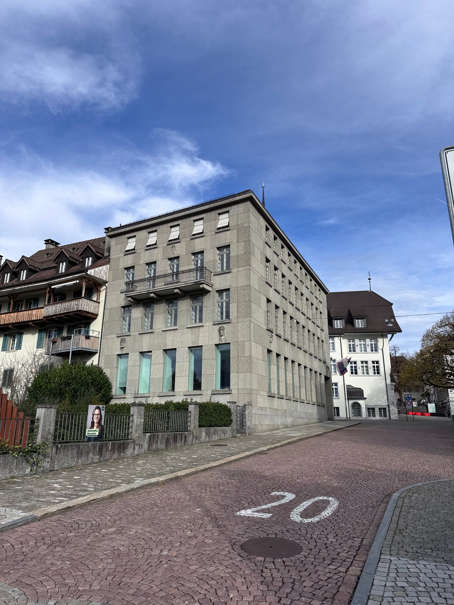 Office, Foto 2 von 8
