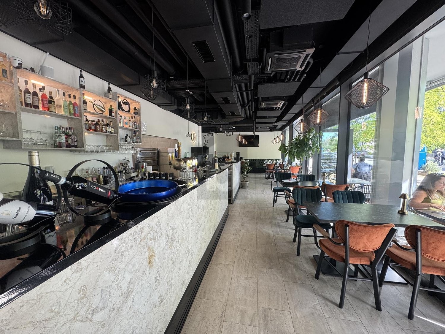 260m² ristorante, foto 2 di 4