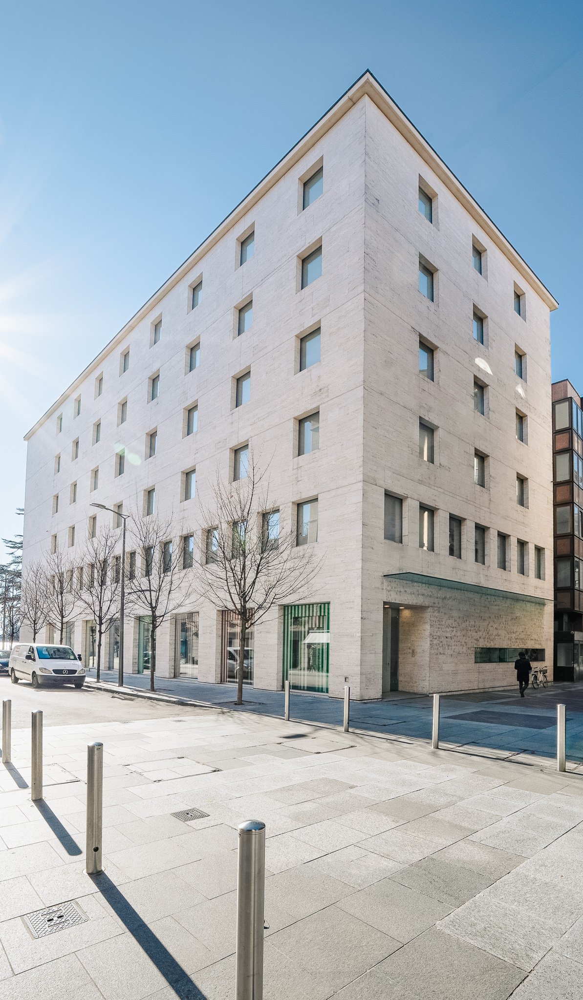 70m² Laden