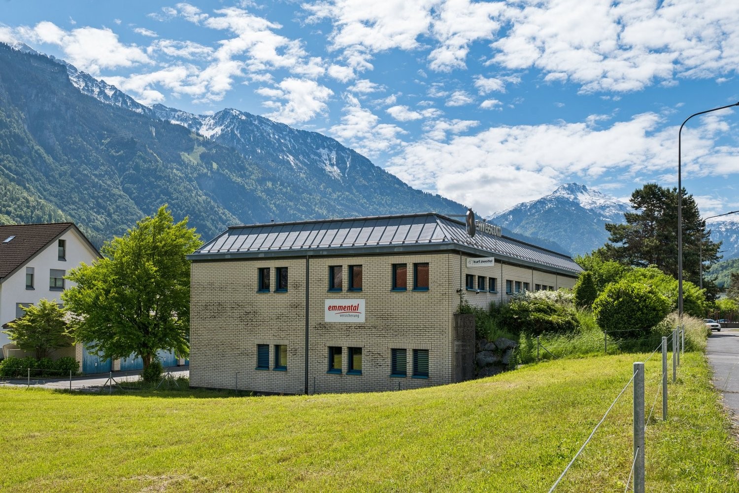 203m² storage room
