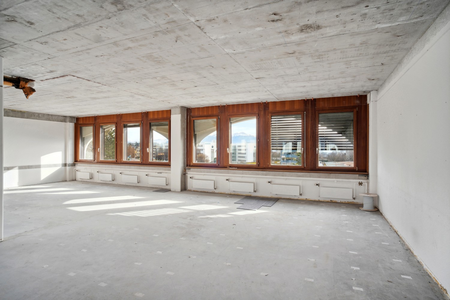 153m² Büro, Foto 3 von 3