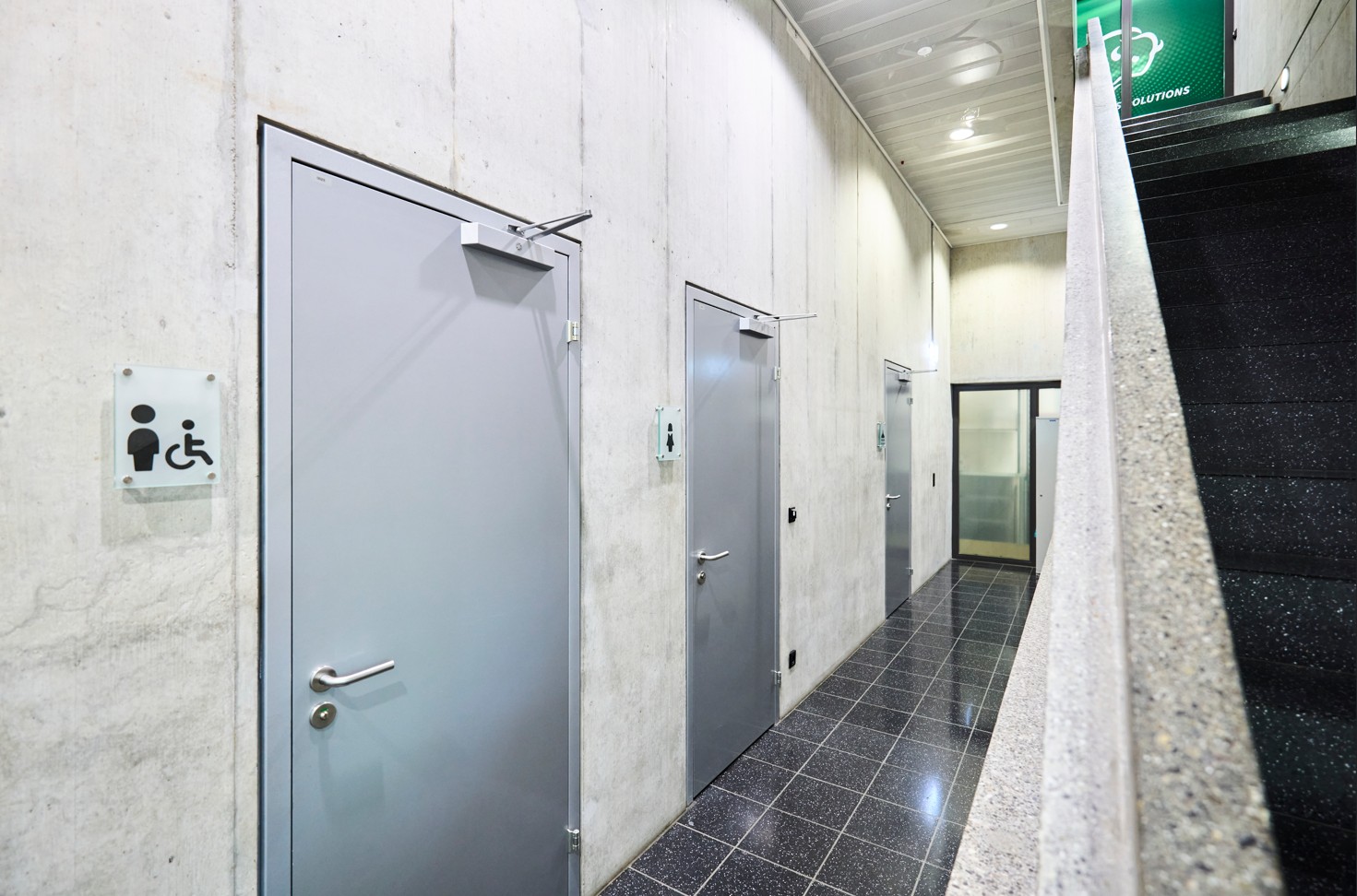 828m² bureau