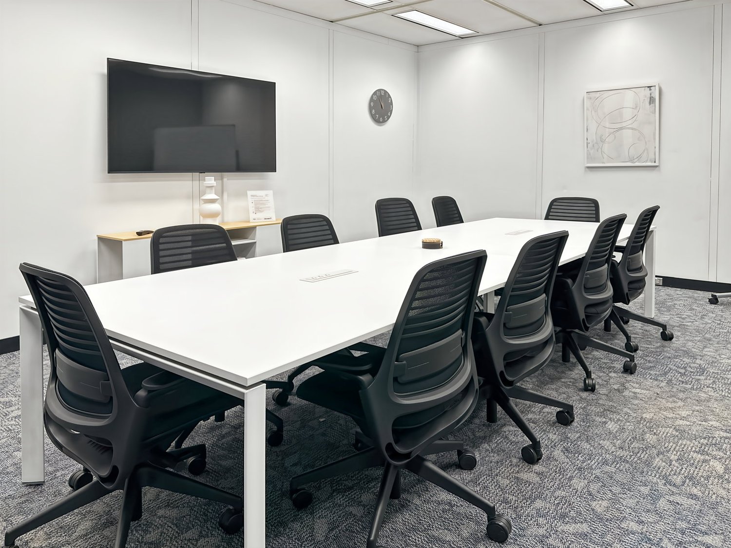 300m² office, photo 7 of 10