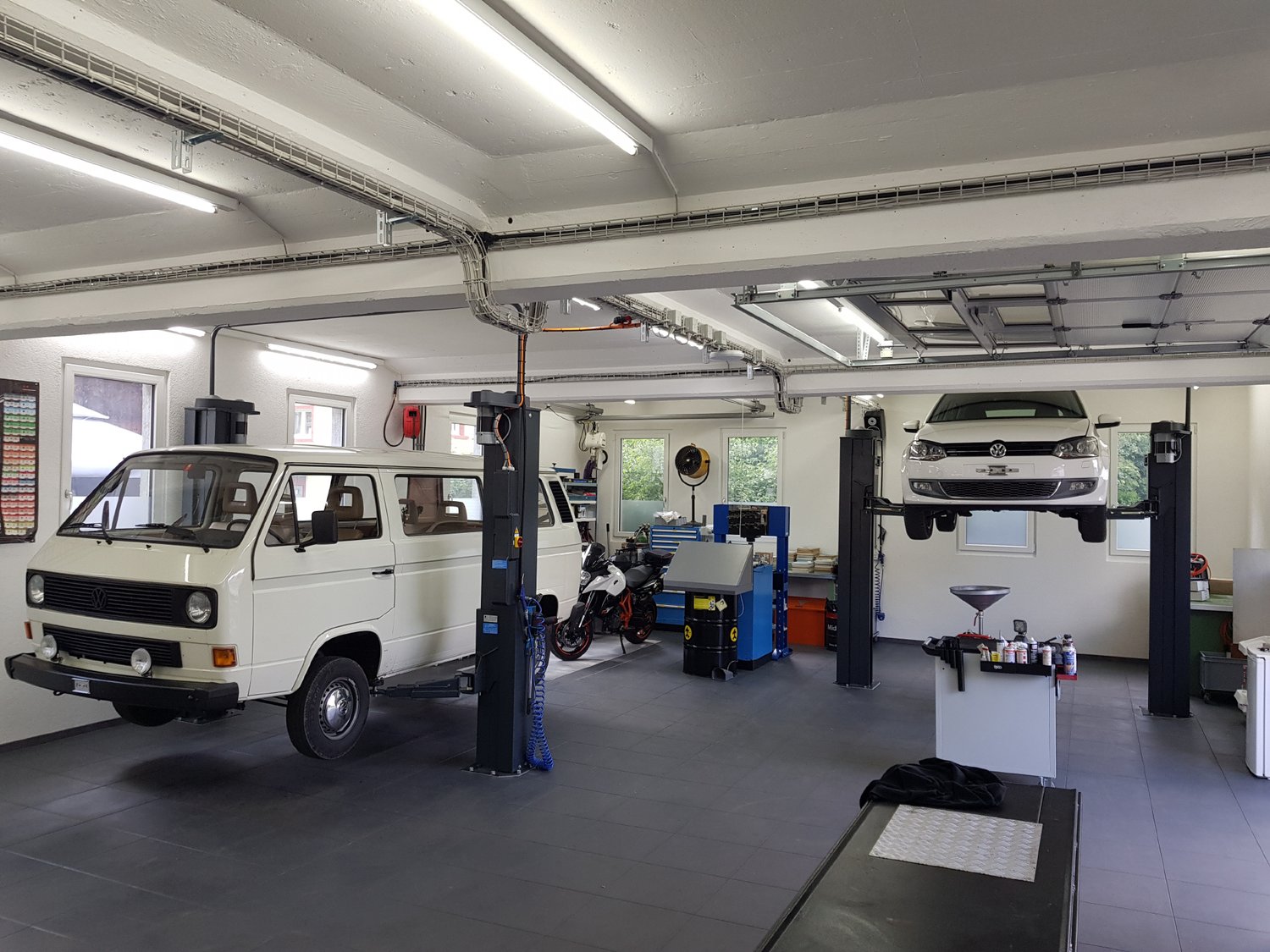 143m² officina, foto 7 di 10
