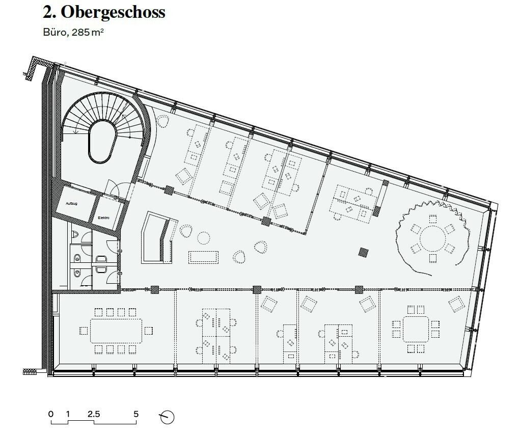 570m² office