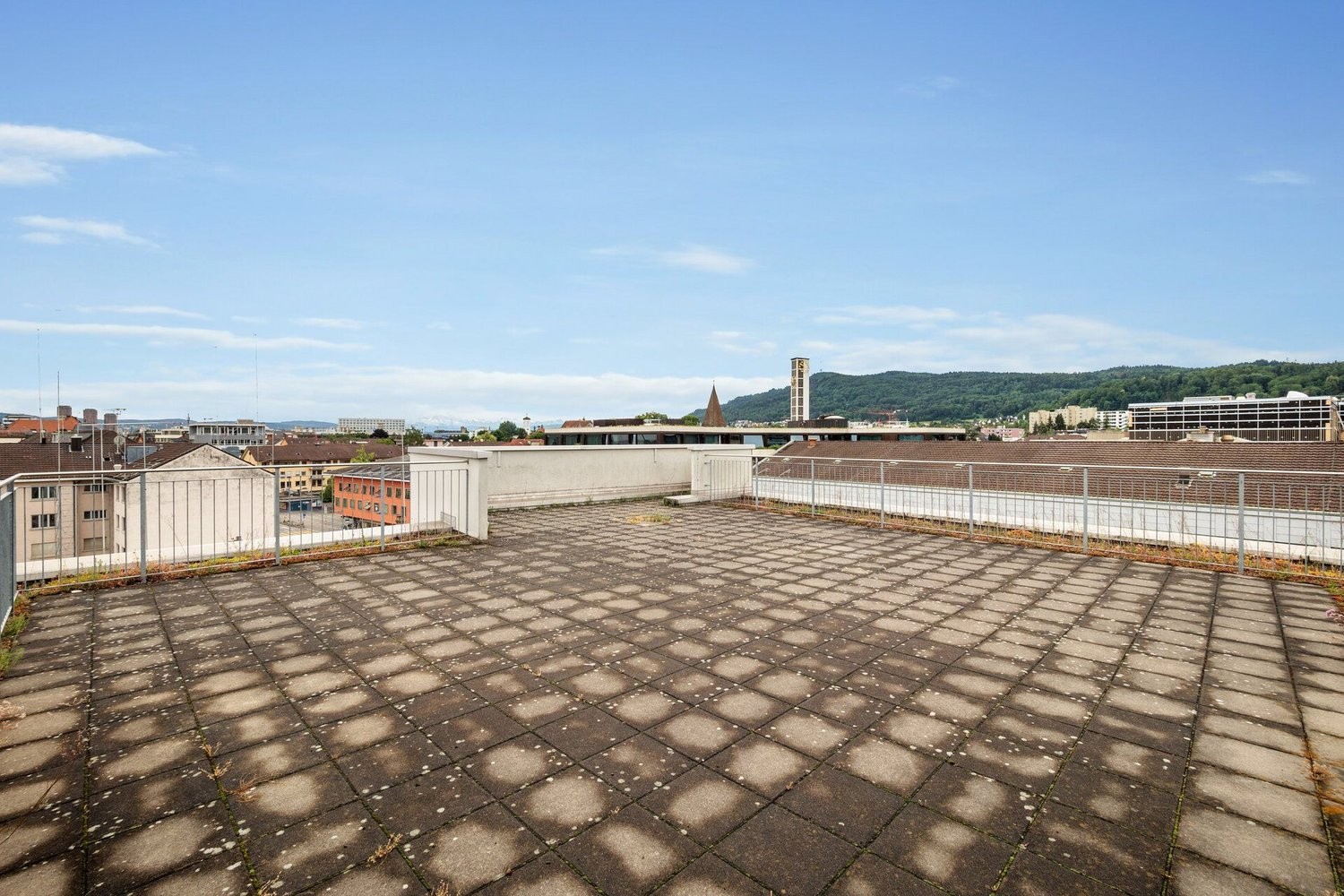 681m² ufficio