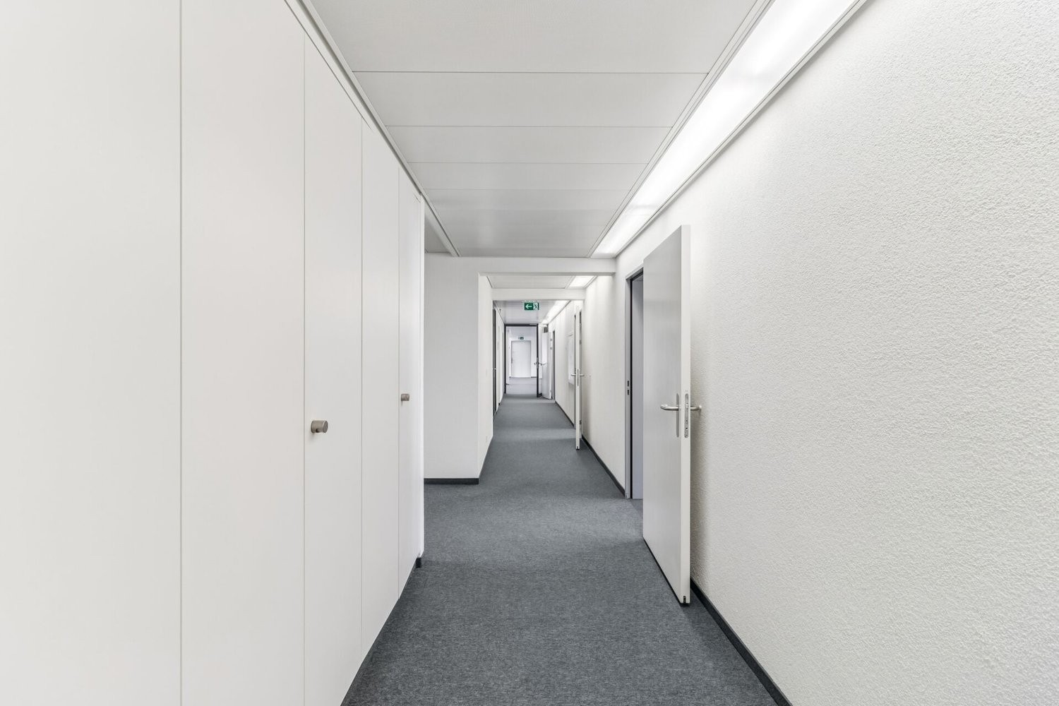 681m² ufficio