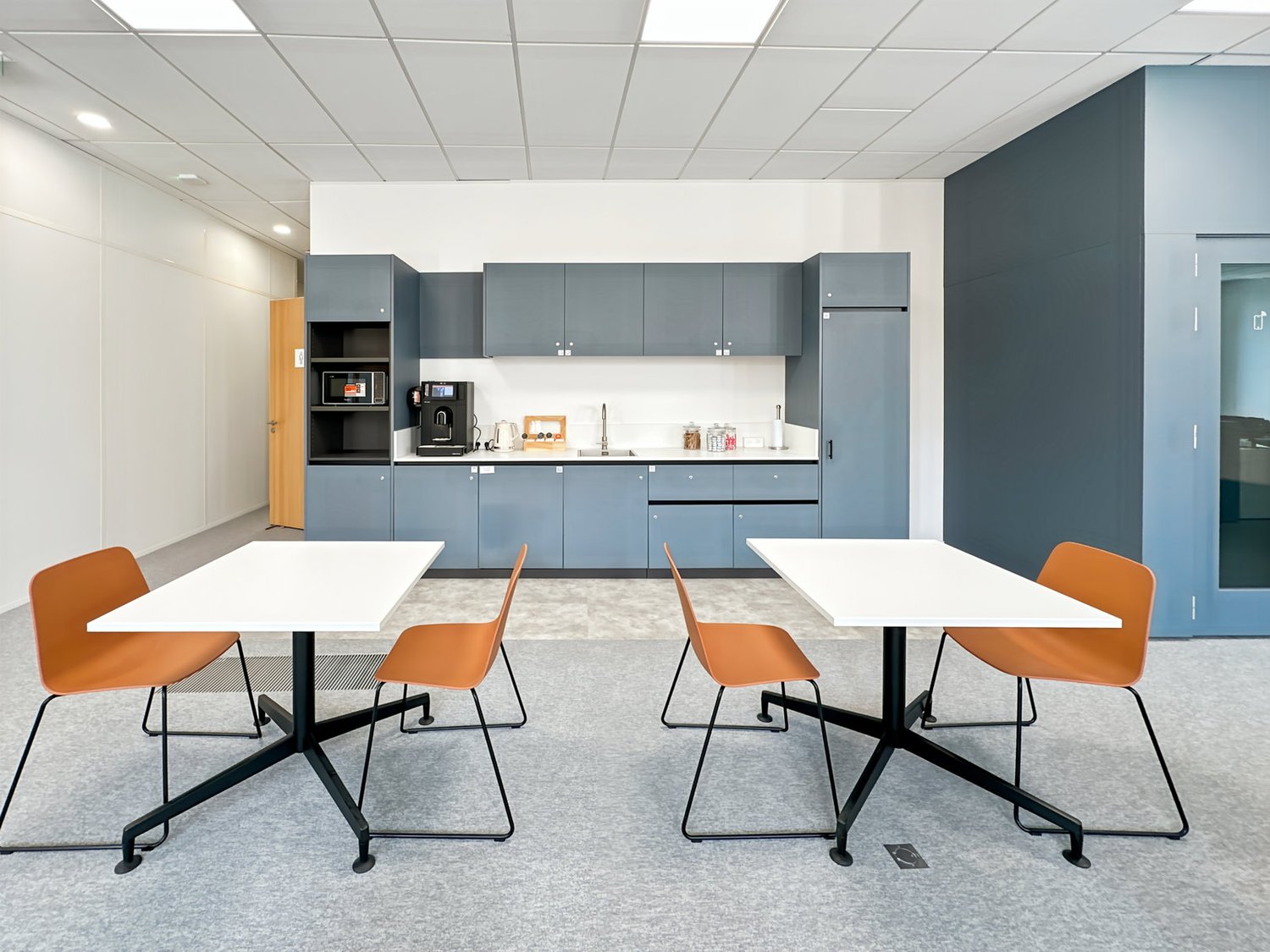 220m² ufficio, foto 8 di 9