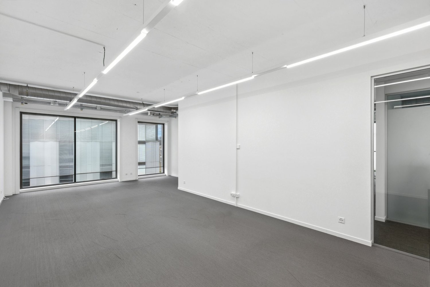 75m² Wohn- / Geschäftsgebäude