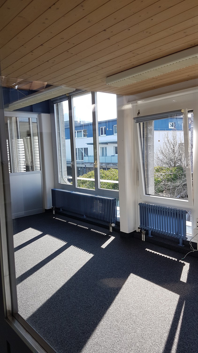 118m² office