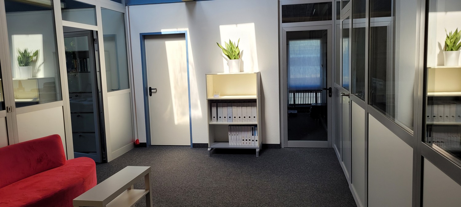 118m² office