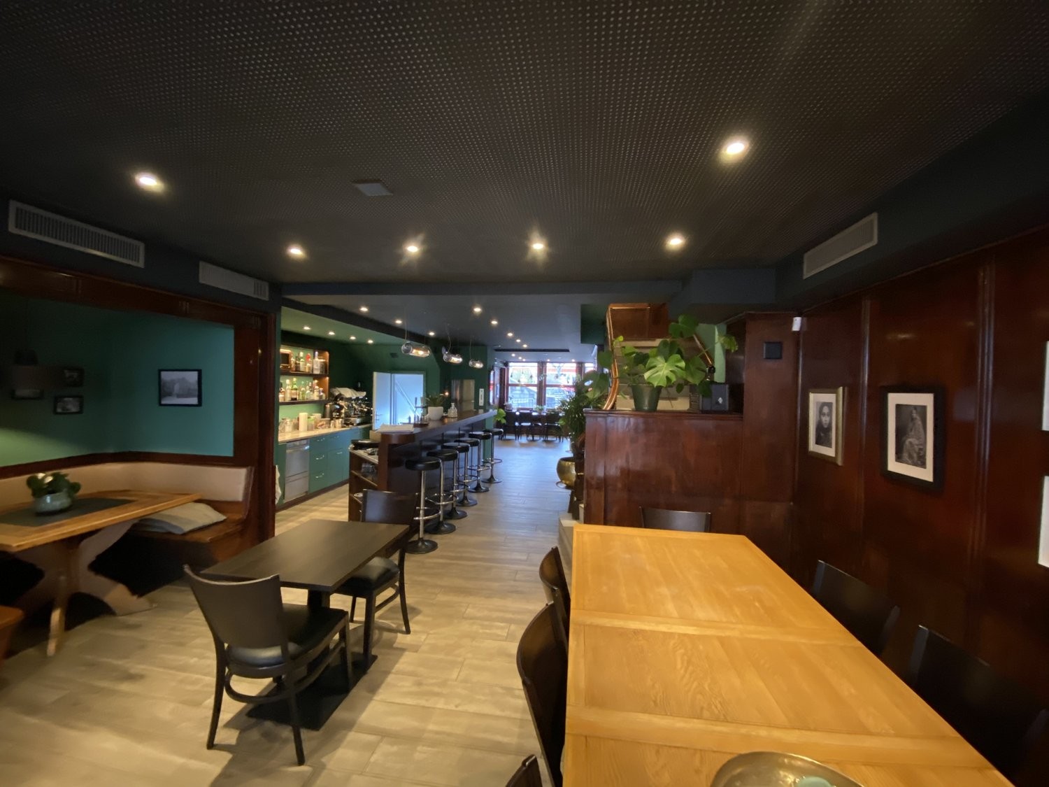 87m² restaurant