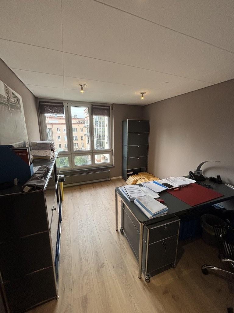154m² Büro