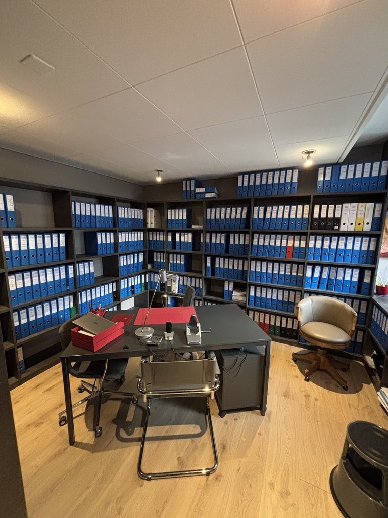 154m² Büro