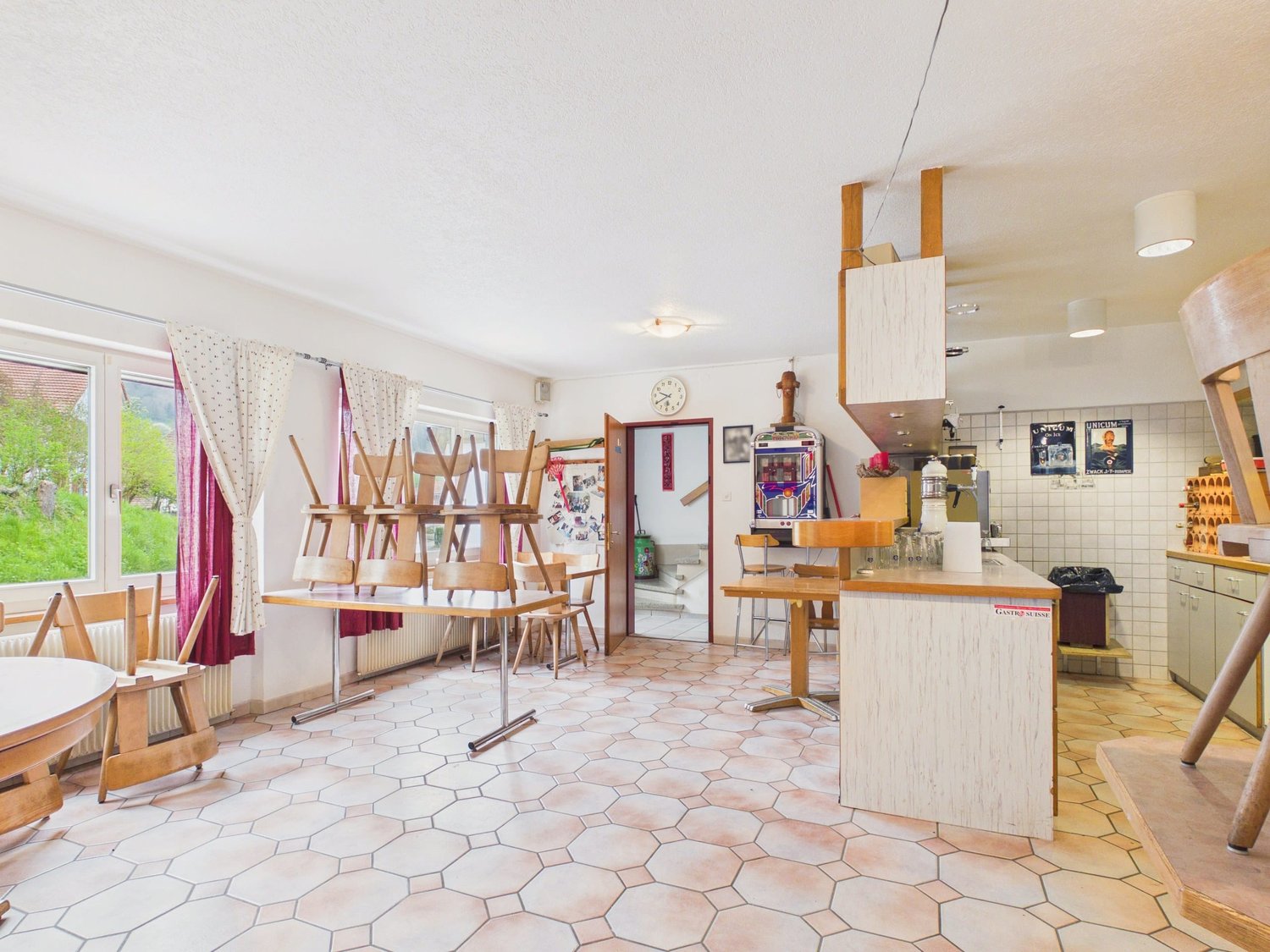 160m² restaurant
