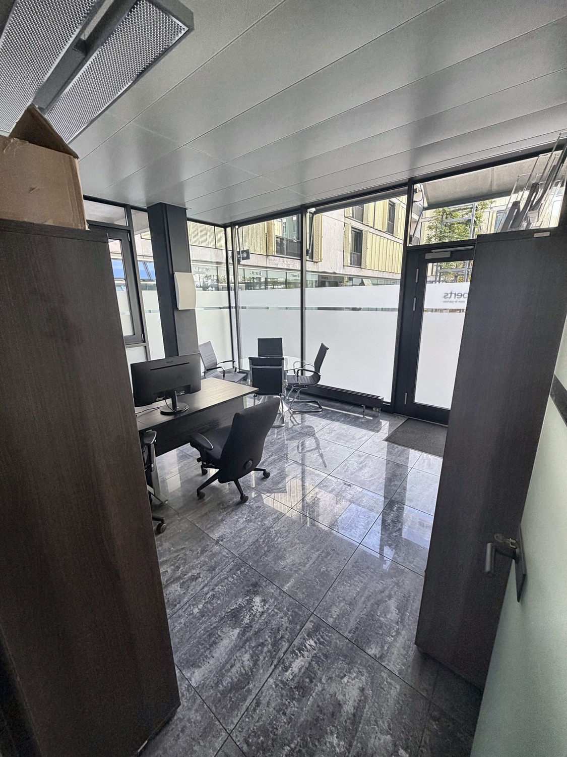 350m² office, Foto 1 von 9