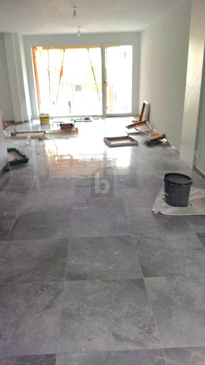 50m² office