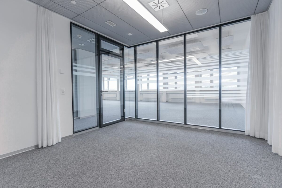 413m² office, Foto 2 von 10