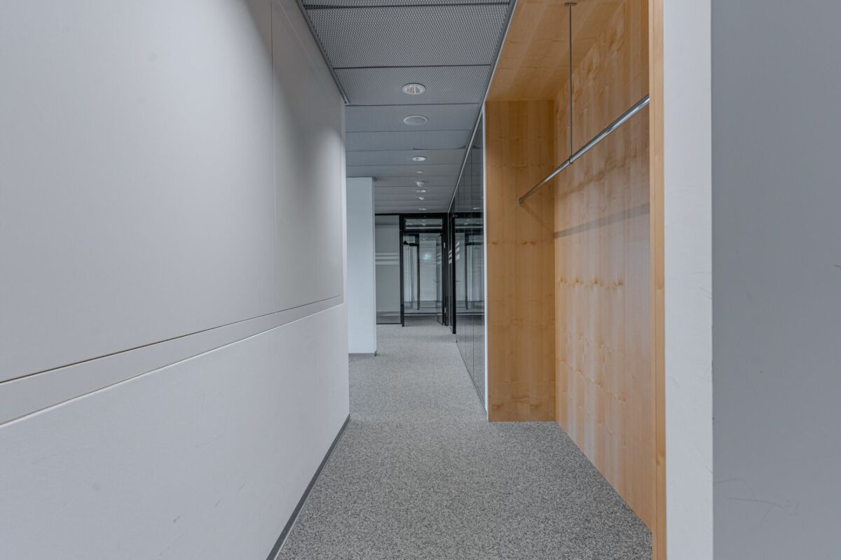 413m² office, Foto 7 von 10