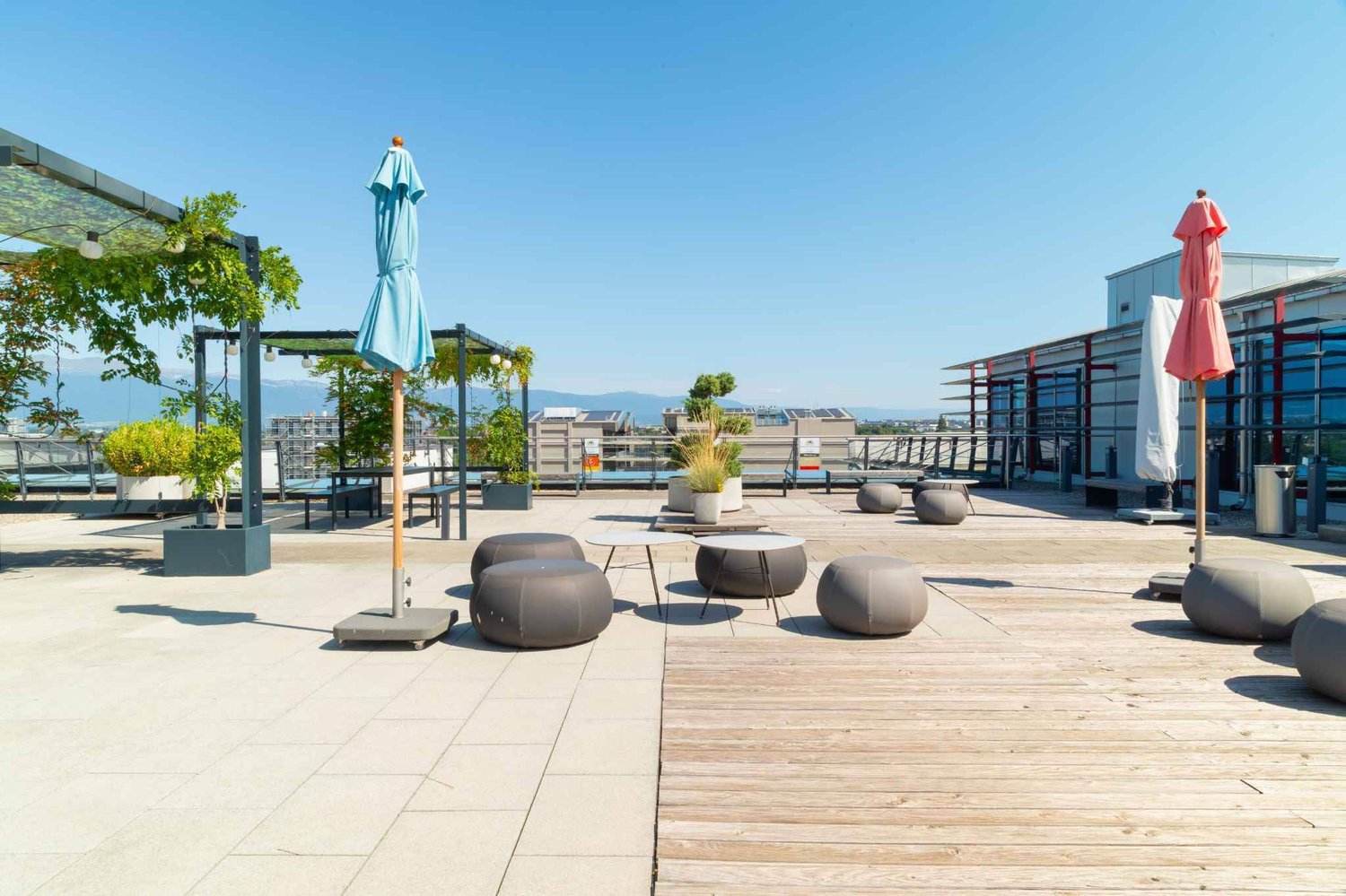 1125m² Büro