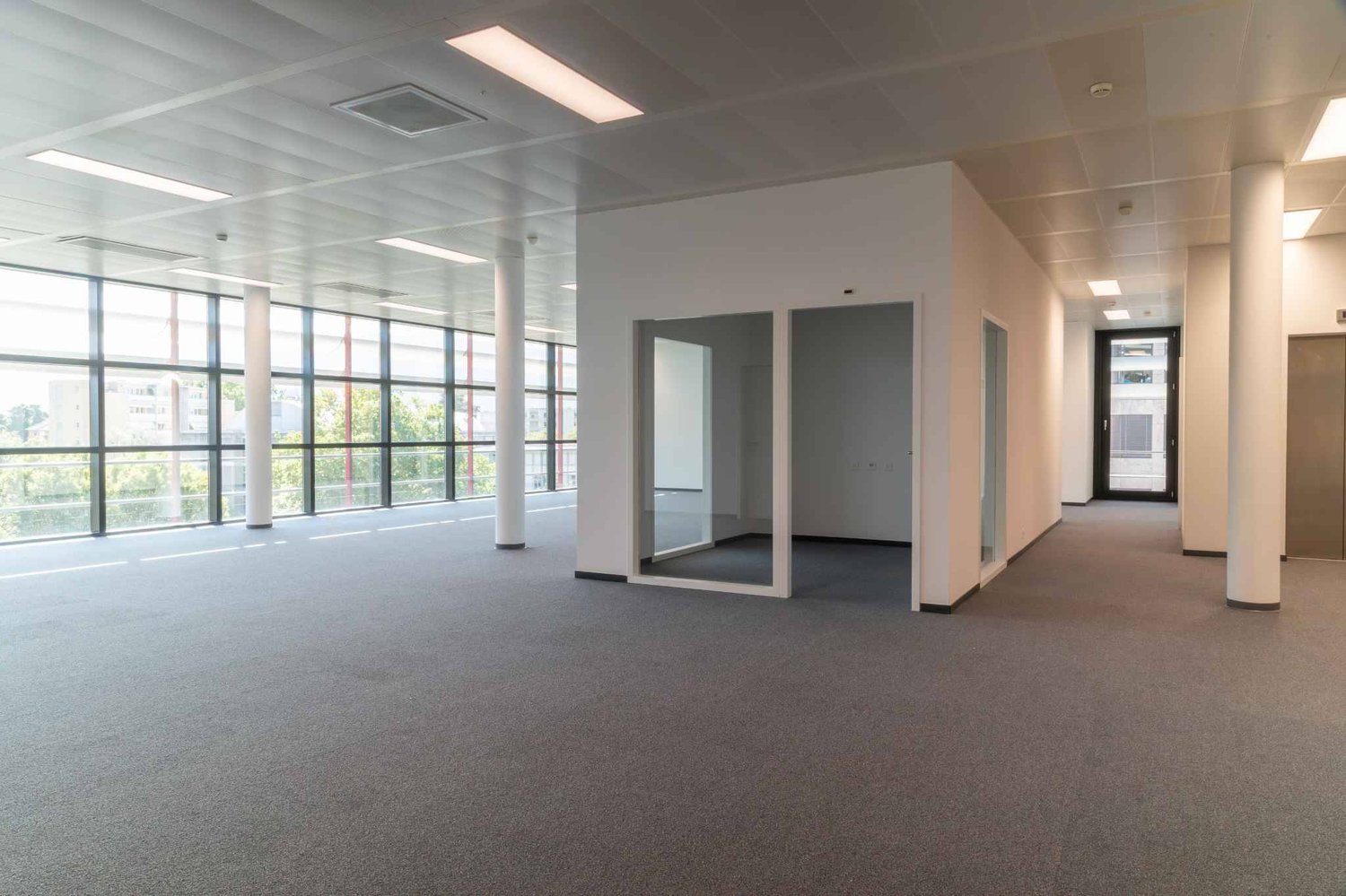 1125m² Büro