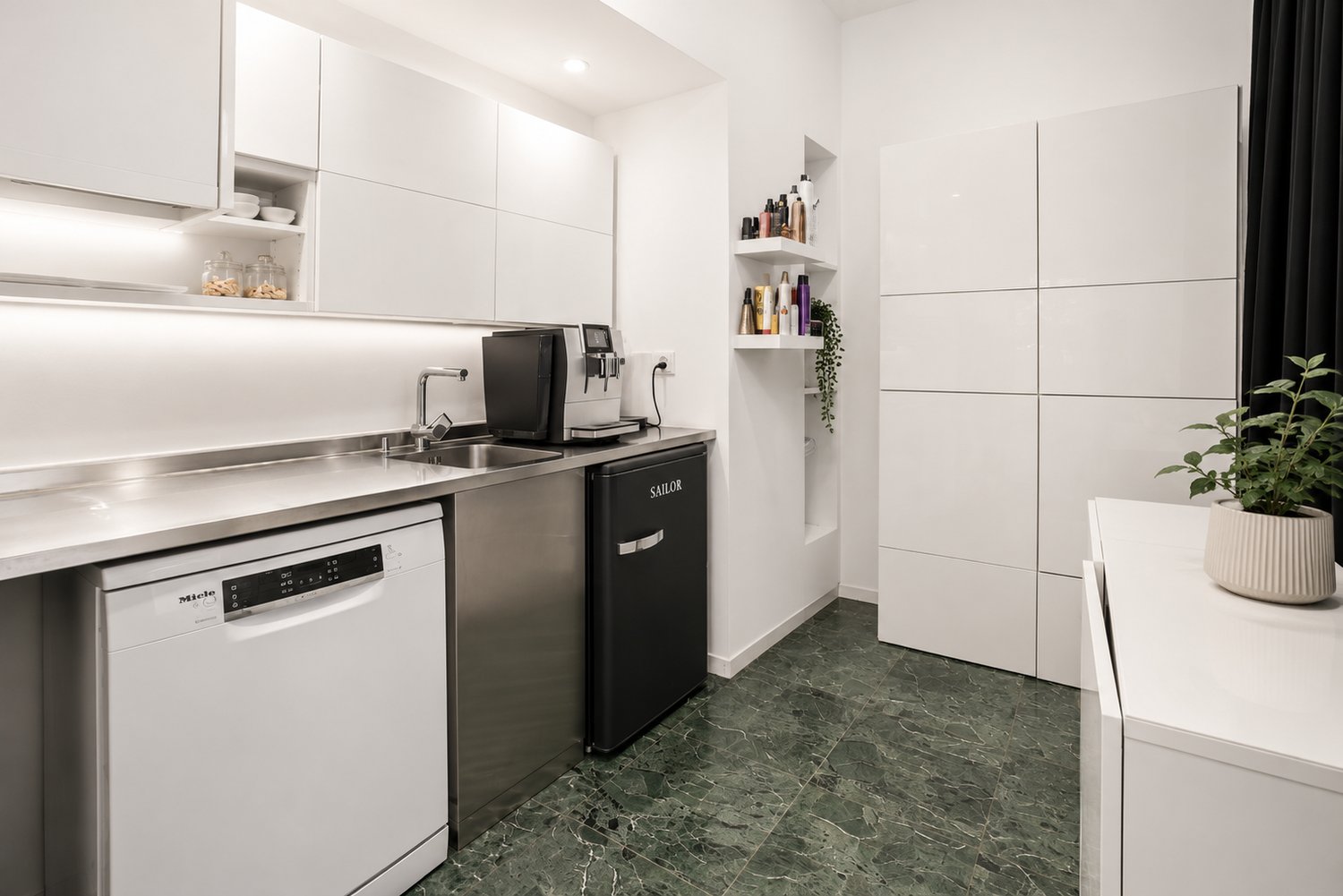 58m² hairdresser, Foto 5 von 8