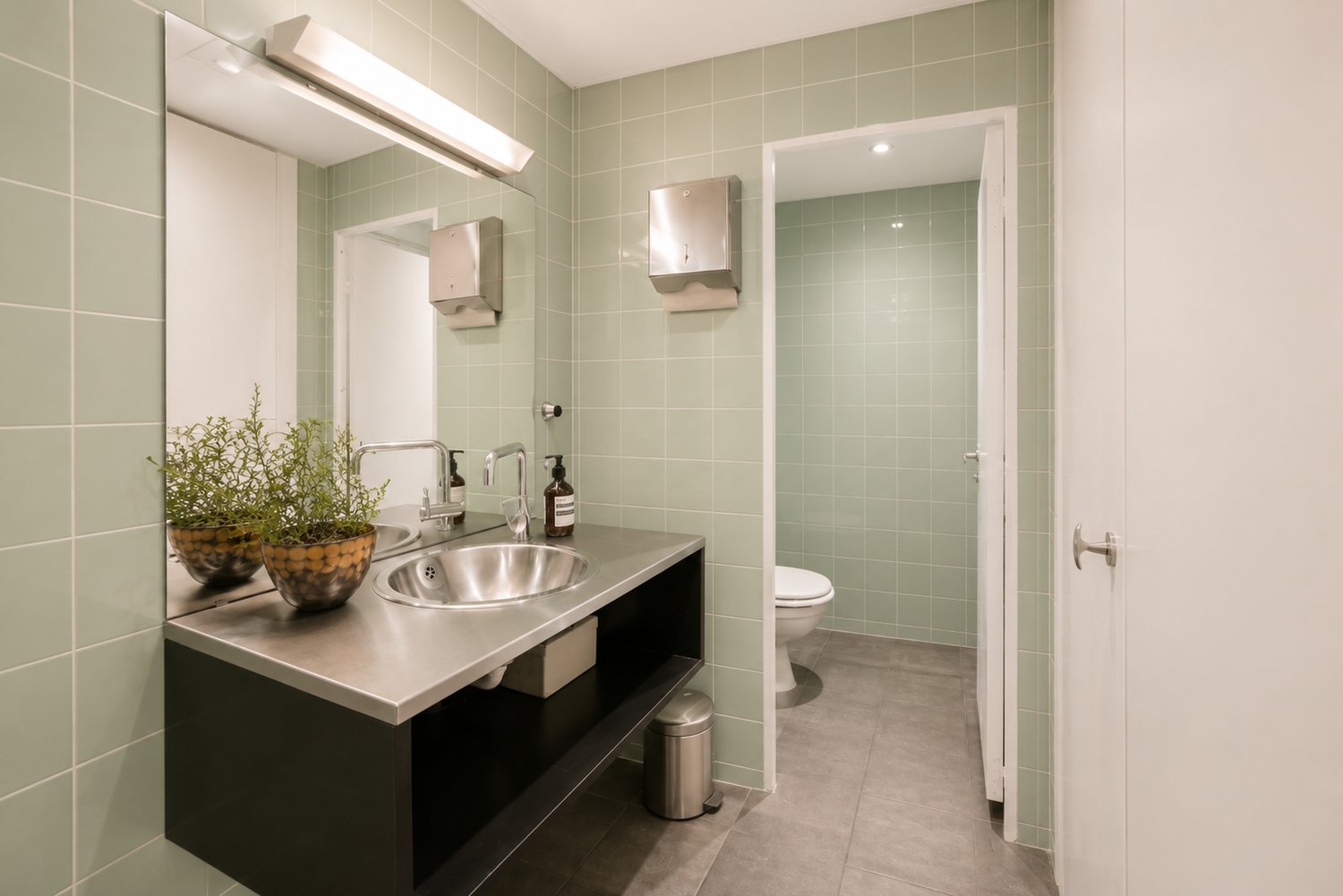 58m² hairdresser, Foto 6 von 8