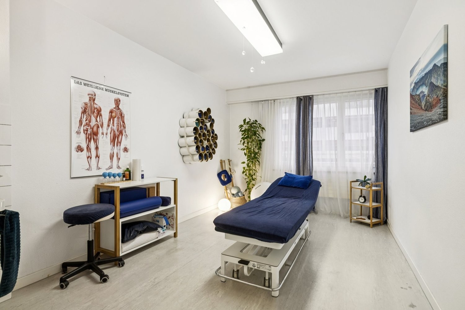 187m² office