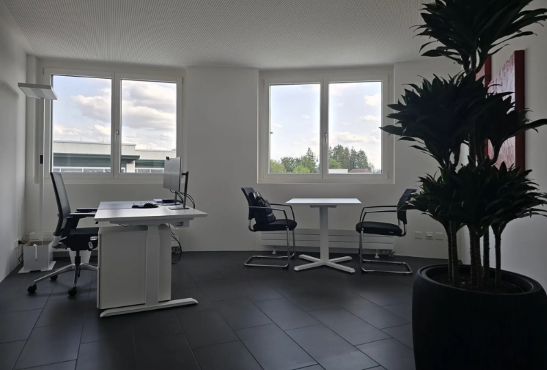 ufficio di 146m², foto 2 di 9