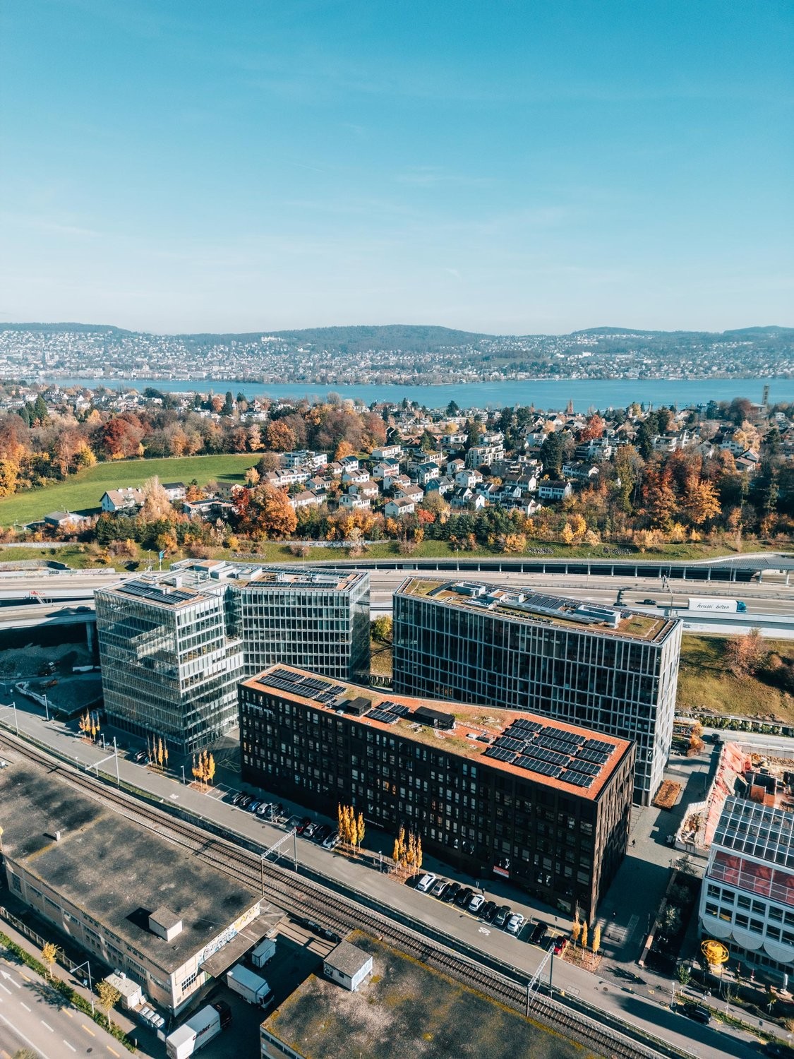 500m² office
