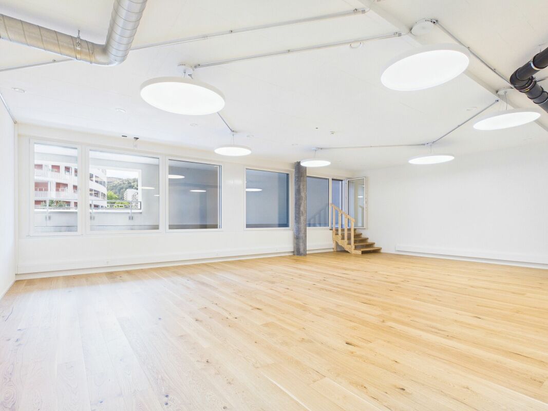 105m² commercial, Foto 2 von 10