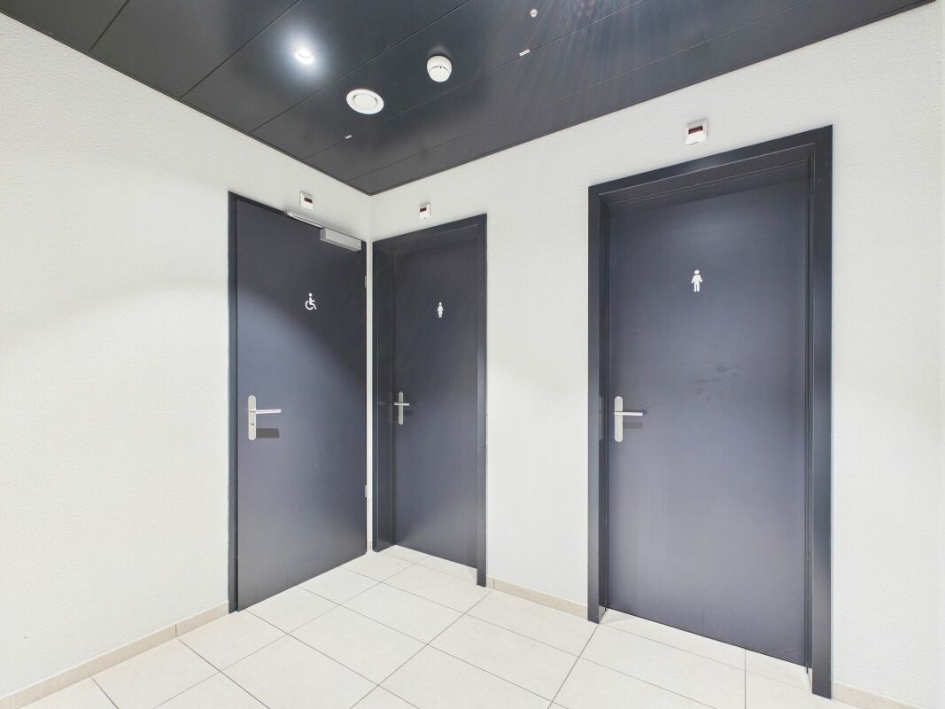 105m² commercial, Foto 8 von 10