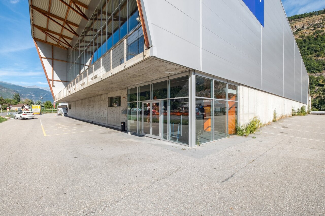4601m² Industrieobjekt, Foto 3 von 10