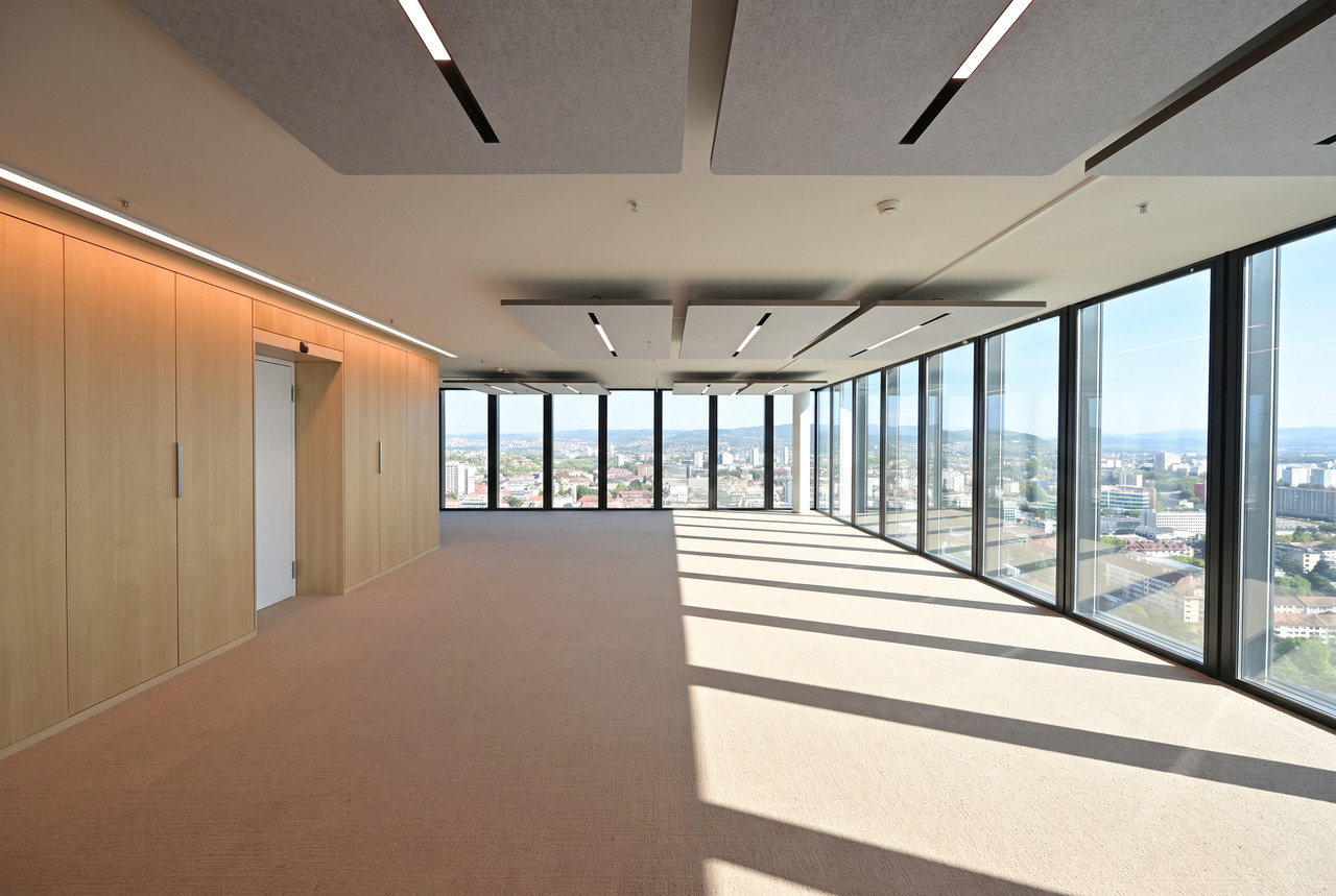 220m² office, photo 4 of 10