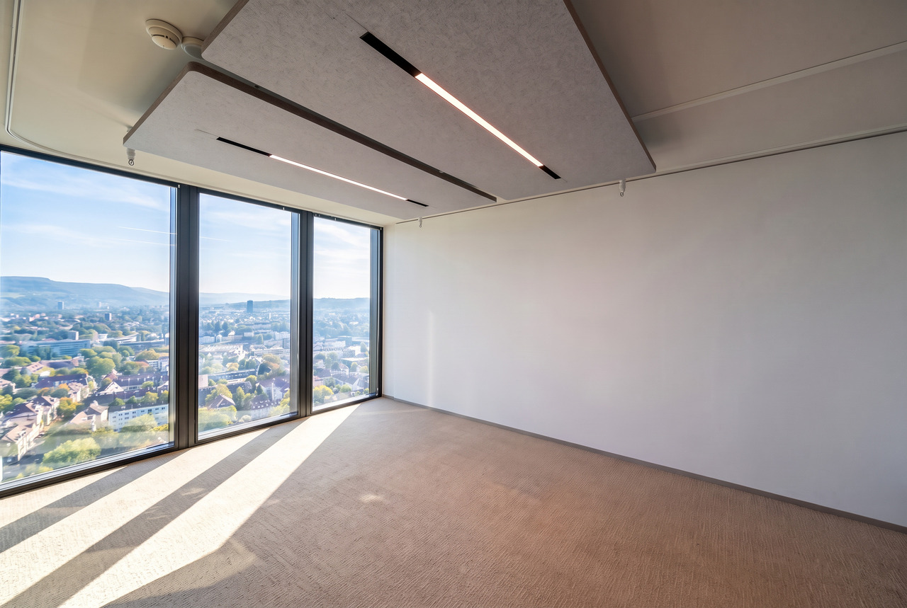 220m² office, photo 8 of 10