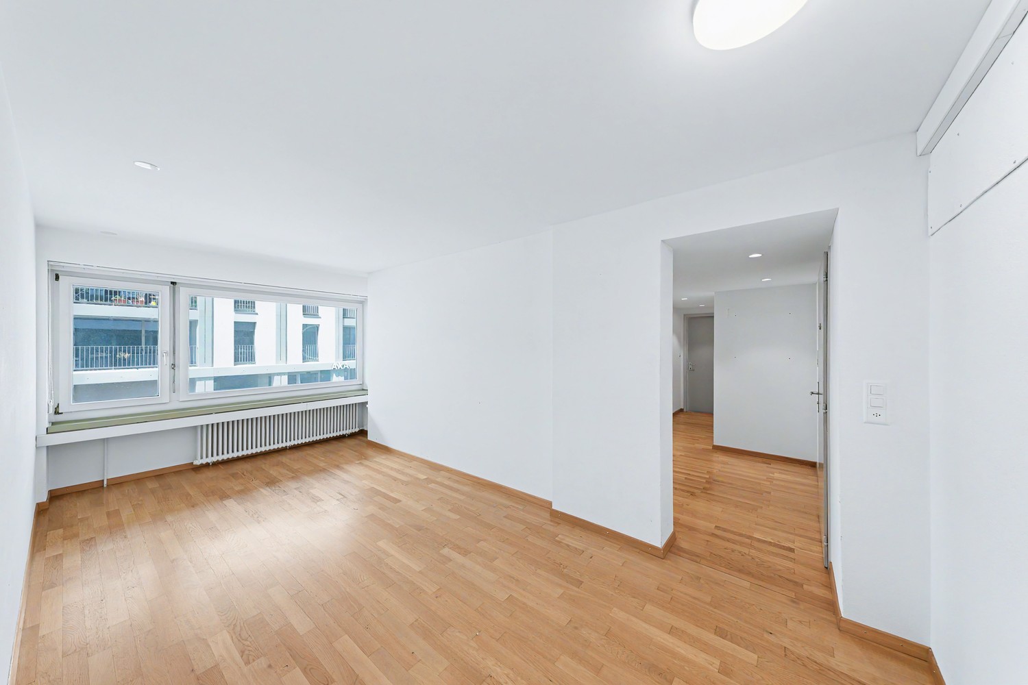 150m² commercial, photo 3 sur 10