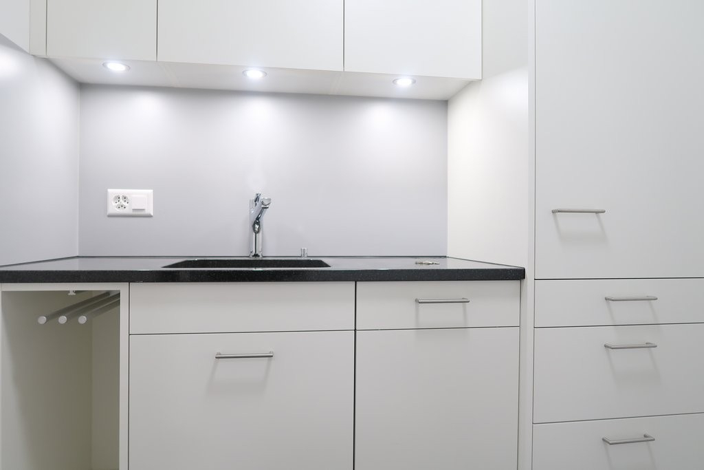 74m² office