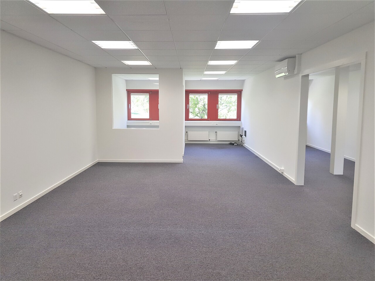 138m² Büro, Foto 2 von 6